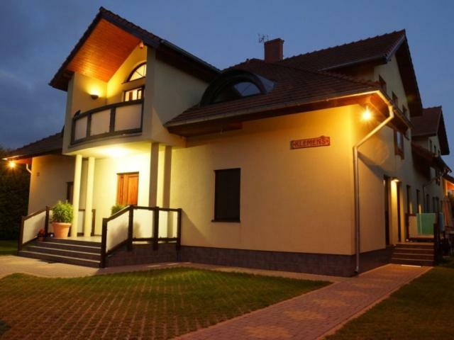 Dom Goscinny Klemens Dębki Buitenkant foto